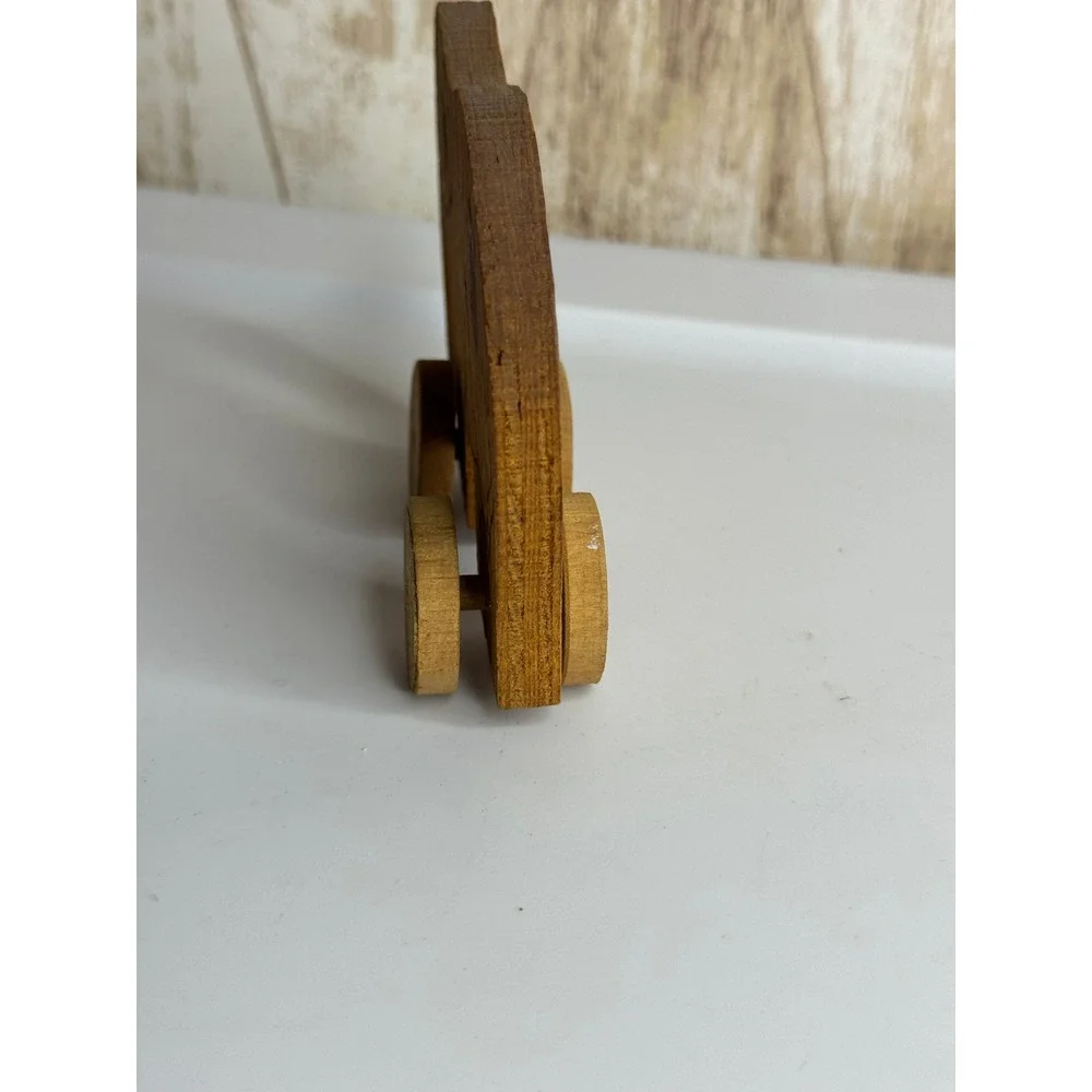 Vintage Wooden Elephant Toy‎ Louisville Ohio Handcrafted Folk Art
